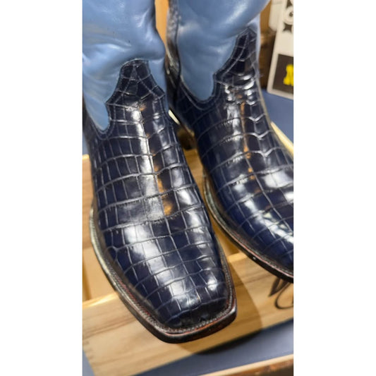 Collector-Grade Custom Handmade Nile Crocodile Boots – Size 11.5