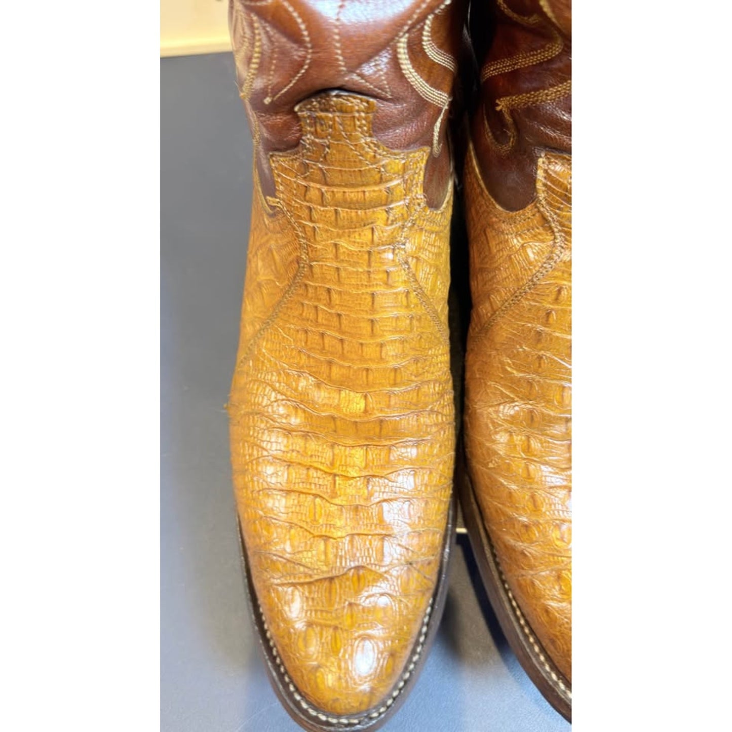 Justin Hornback Lizard Boots – Rare Honey Color – Size 10B (Fits 9D)