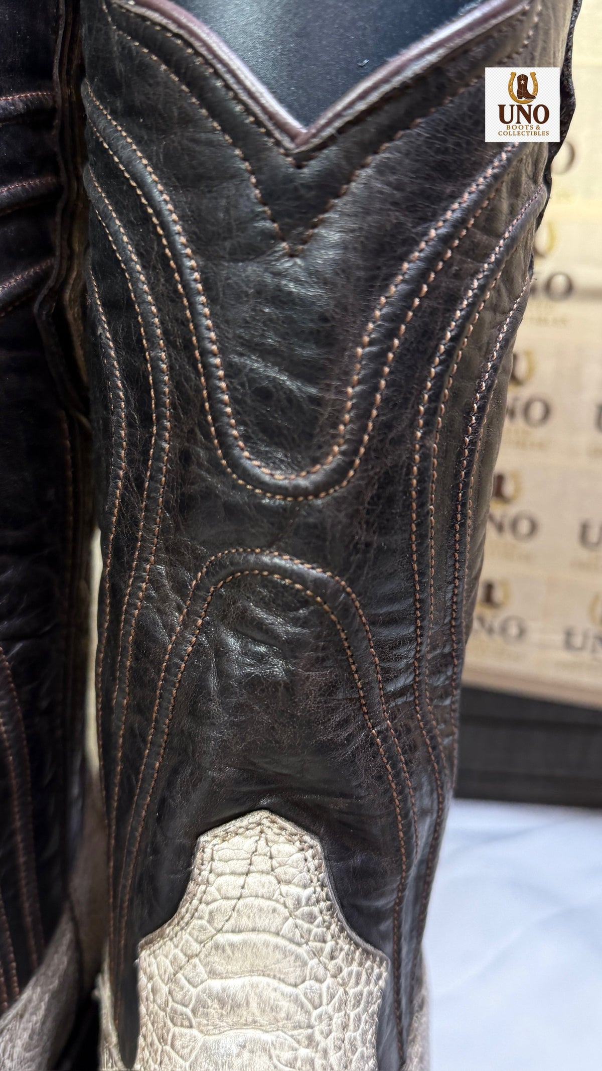 Men’s Genuine Ostrich Leg Cowboy Boots — Handmade El Paso TX — Size 9