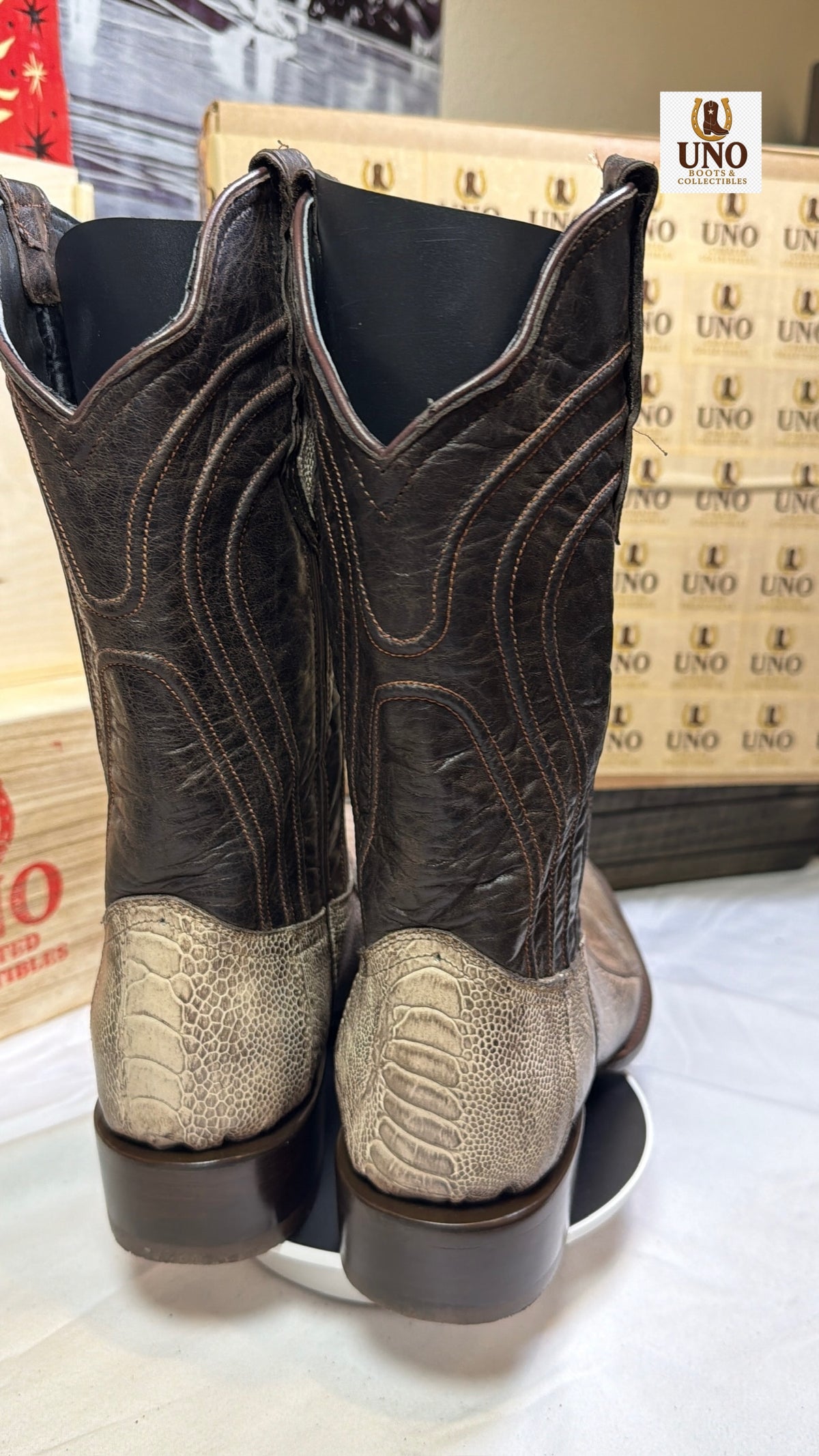 Men’s Genuine Ostrich Leg Cowboy Boots — Handmade El Paso TX — Size 9