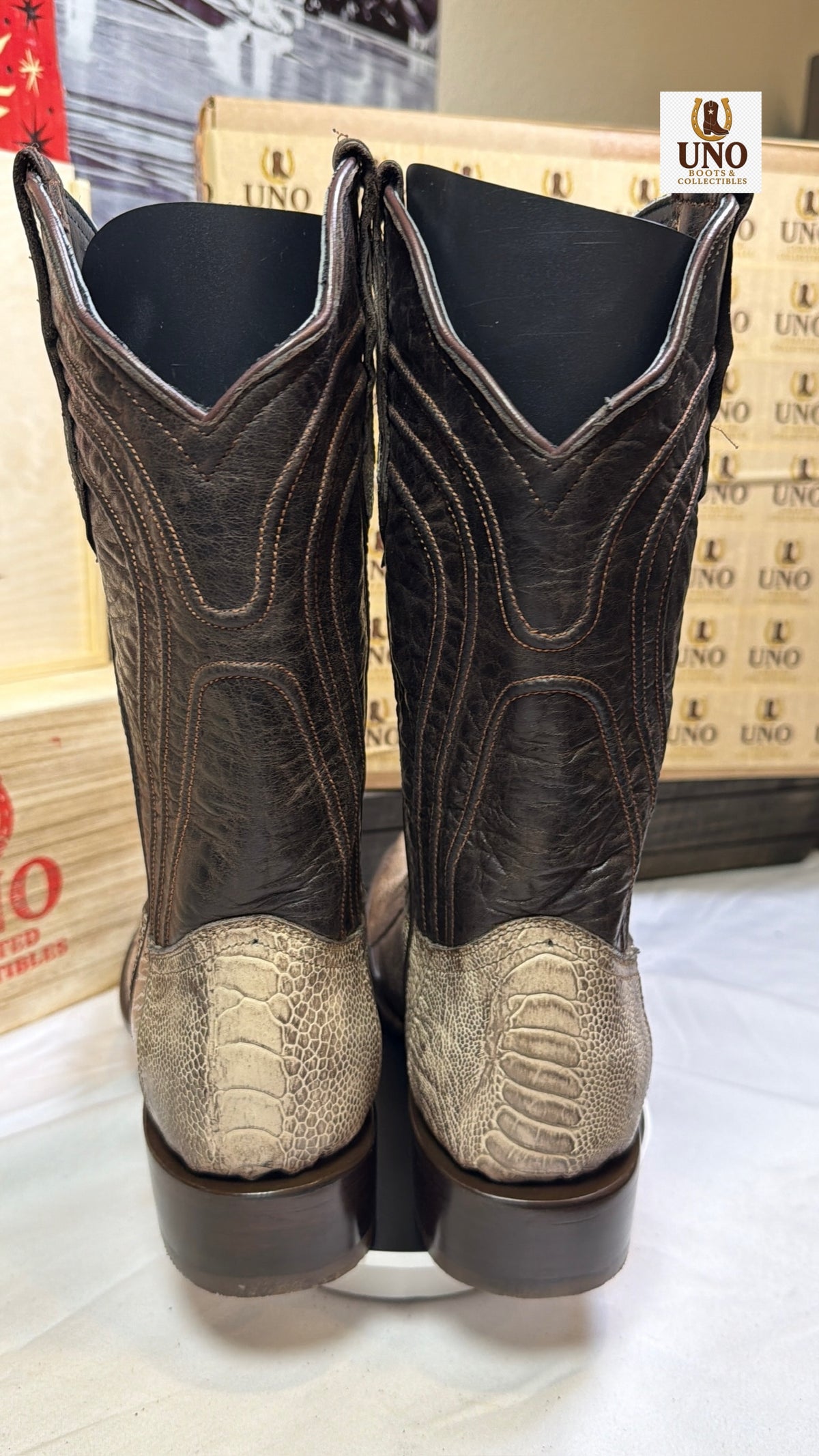 Men’s Genuine Ostrich Leg Cowboy Boots — Handmade El Paso TX — Size 9