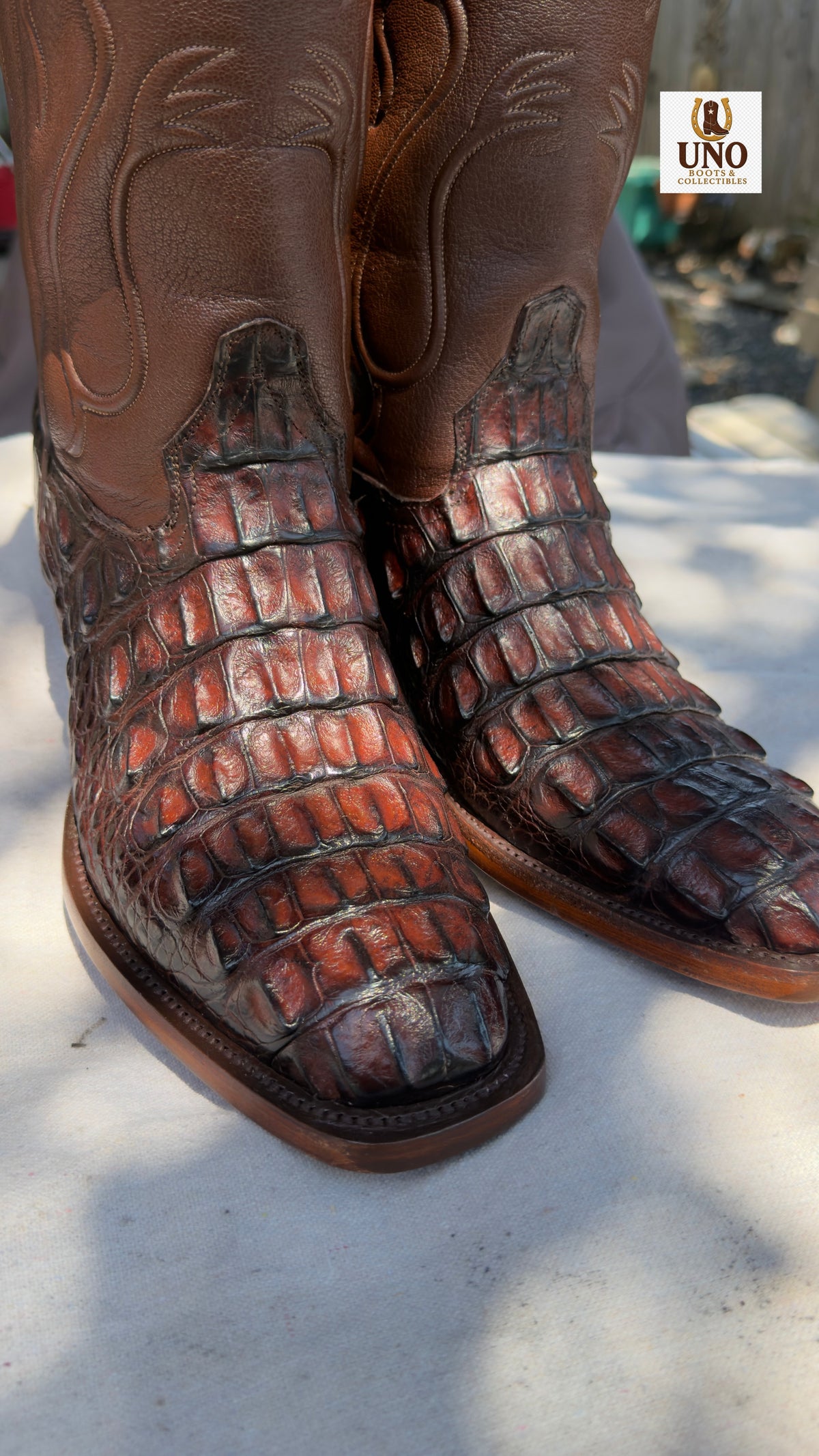 Handmade American Alligator Hornback Cowboy Boots – Wine Color – Size 11E / 11.5D – El Paso - Image 1