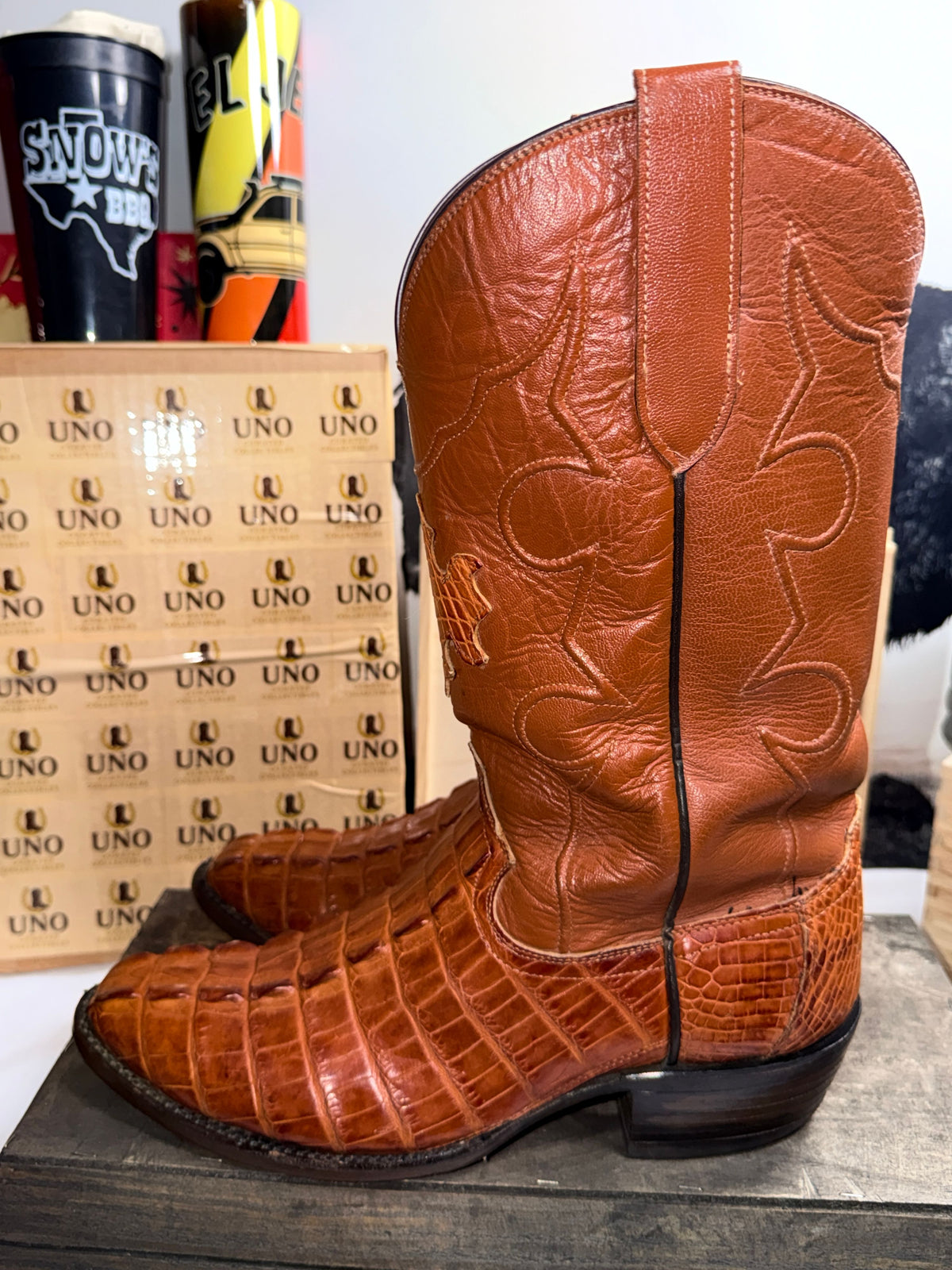 Handmade Cognac Caiman Hornback Tail Cowboy Boots – Men's 11EE – Exotic Western Boots - Image 4