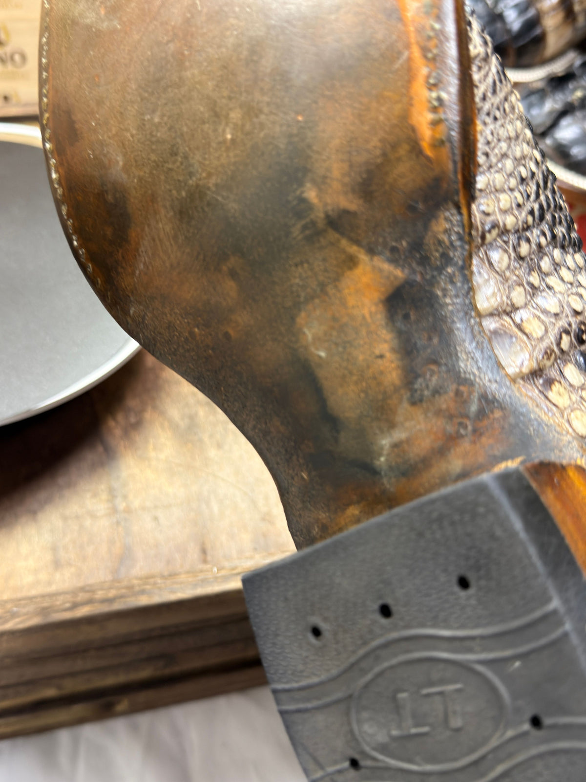 Handmade El Paso American Alligator Hornback Cowboy Boots – Hand-Tooled King of Spades Shafts – Men's 11 – New, Never Worn - Image 13