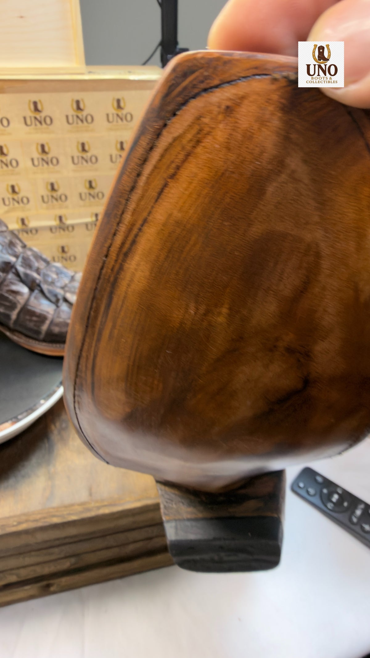 One-of-a-Kind Handmade El Paso Crocodile Tail Boots — Hand-Tooled Western Scene Shafts — Men's 11.5E / 12D — Brand New - Image 14