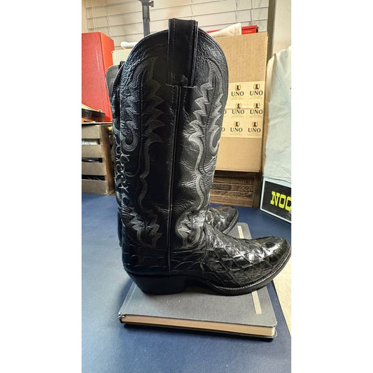 Pre-ban Exotic Ant’s - Justin 8.5D - Black Cherry