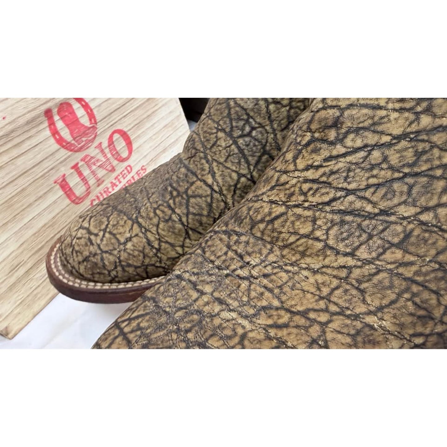 🐘 Tony Lama Elephant Leather Boots — Cream Shaft — Size 10.5 E — Used, Excellent Condition