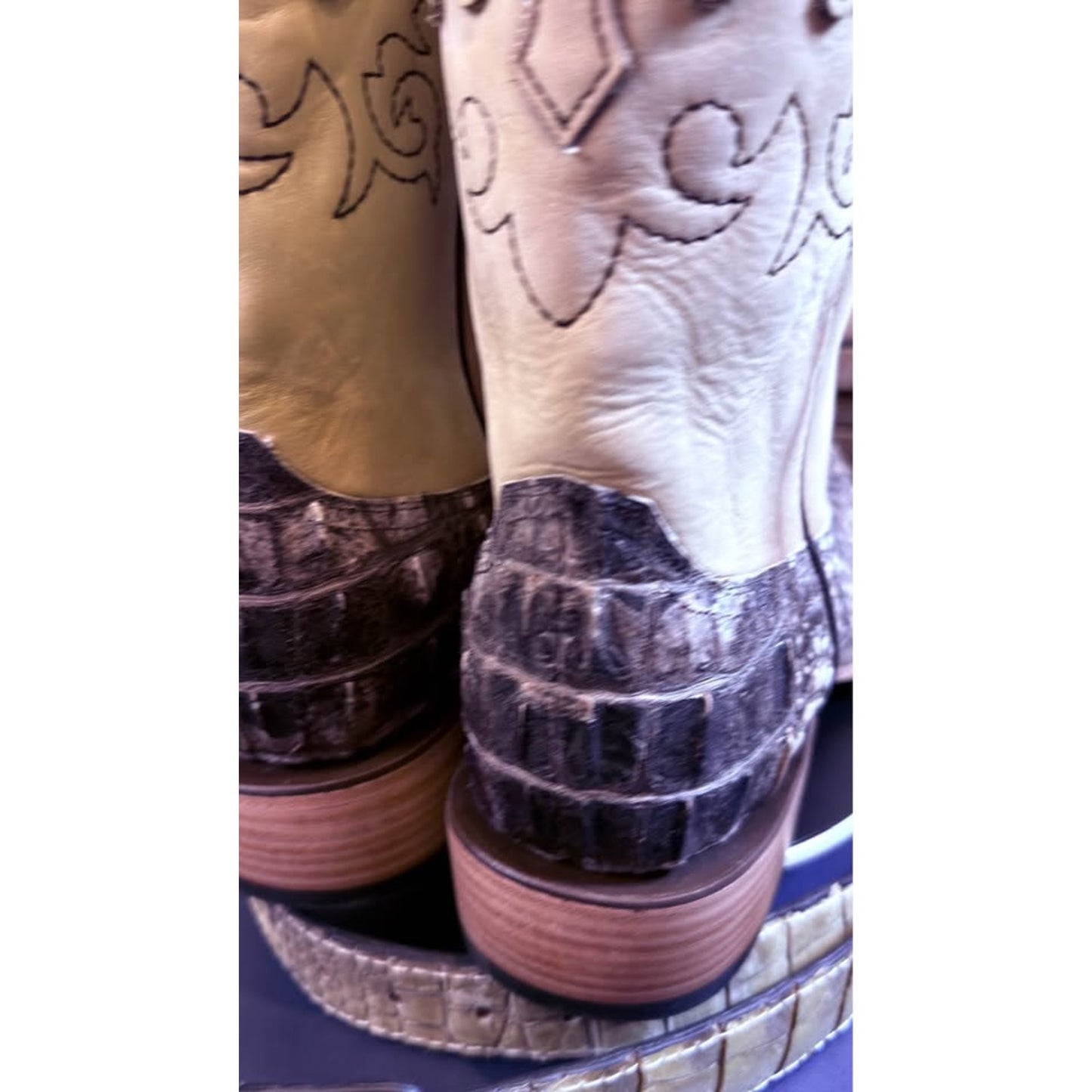 Vaccari Natural Alligator Boots + Matching Belt – 10.5E 🐊