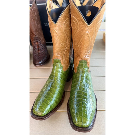 🐊 Rare Candy Apple Green Nile Crocodile Boots – Size 10.5D