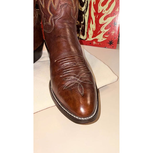 Vintage Justin Boots-Brown-Wine color-11.5D