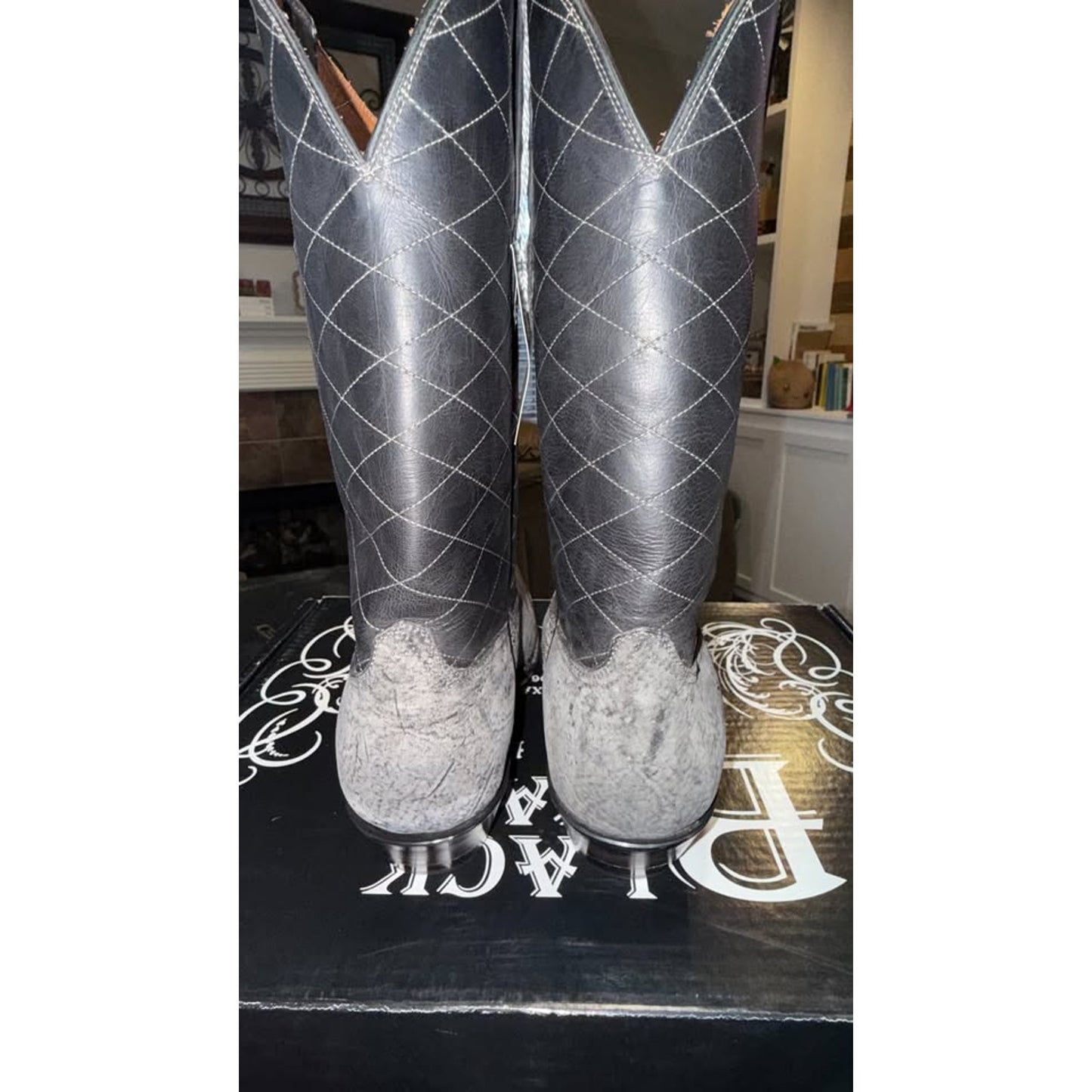 Black Jack Safari Giraffe - 9D - NEW