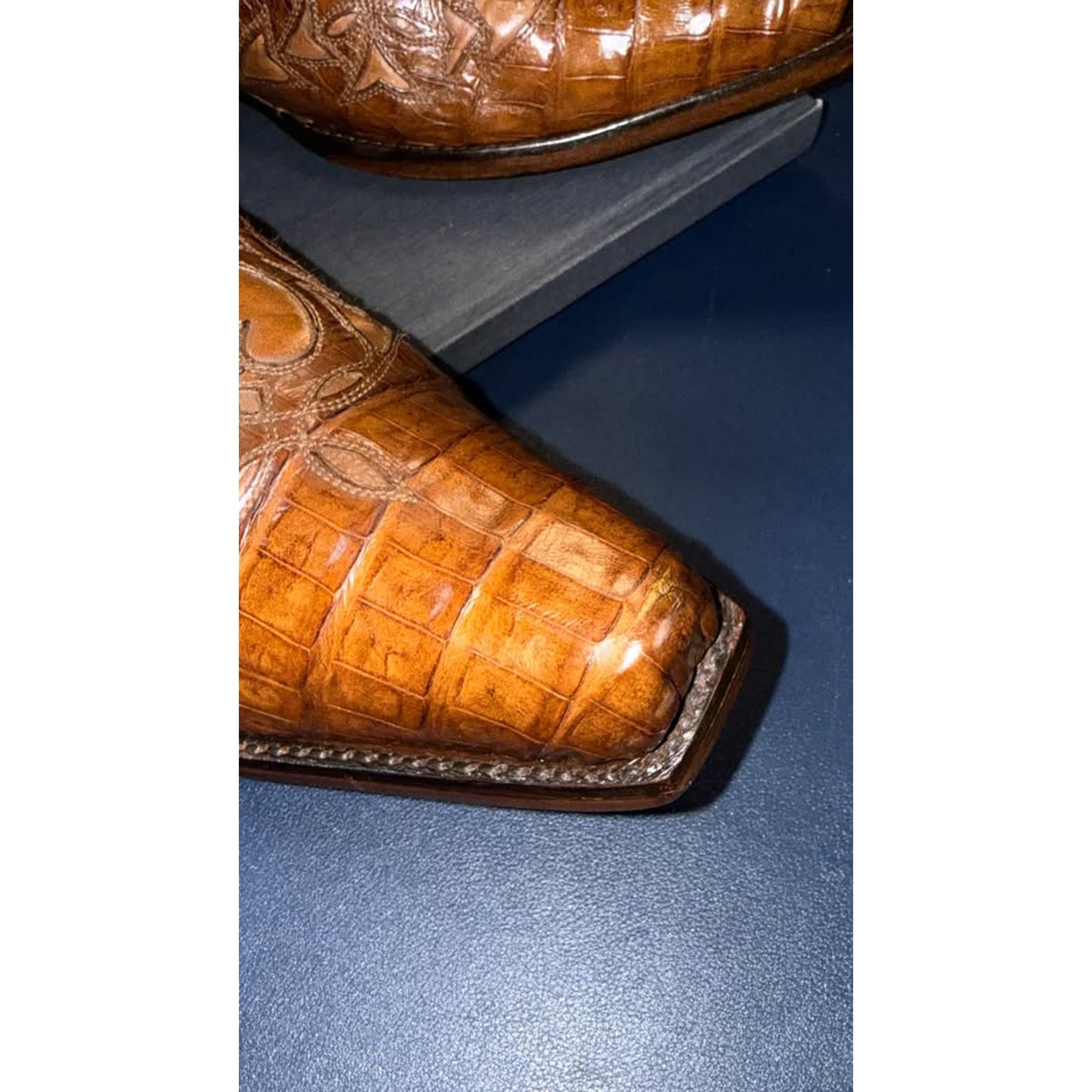 Old Gringo Handmade Boots - Inlay with Gator - 13D