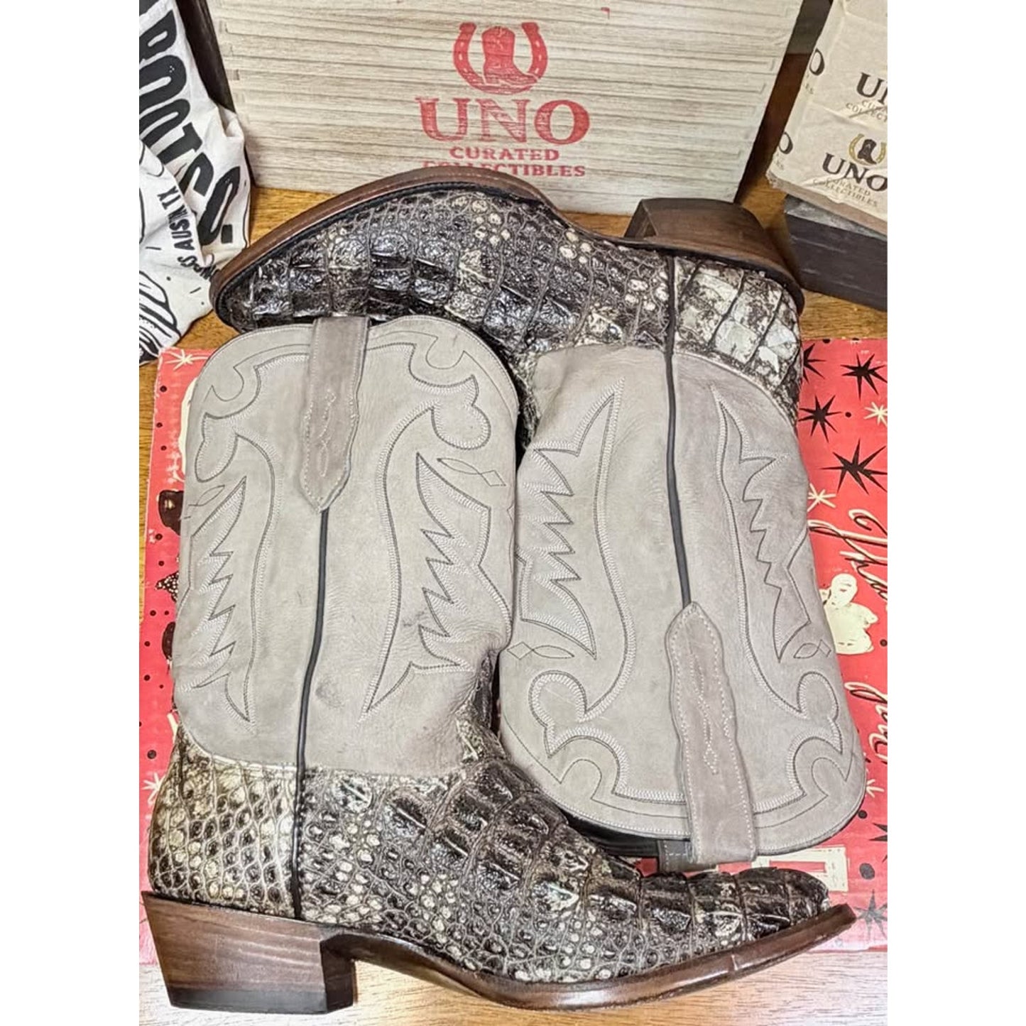 🐊 GENUINE NATURAL HORNBACK EXOTIC WESTERN BOOTS — SIZE 11.5D
