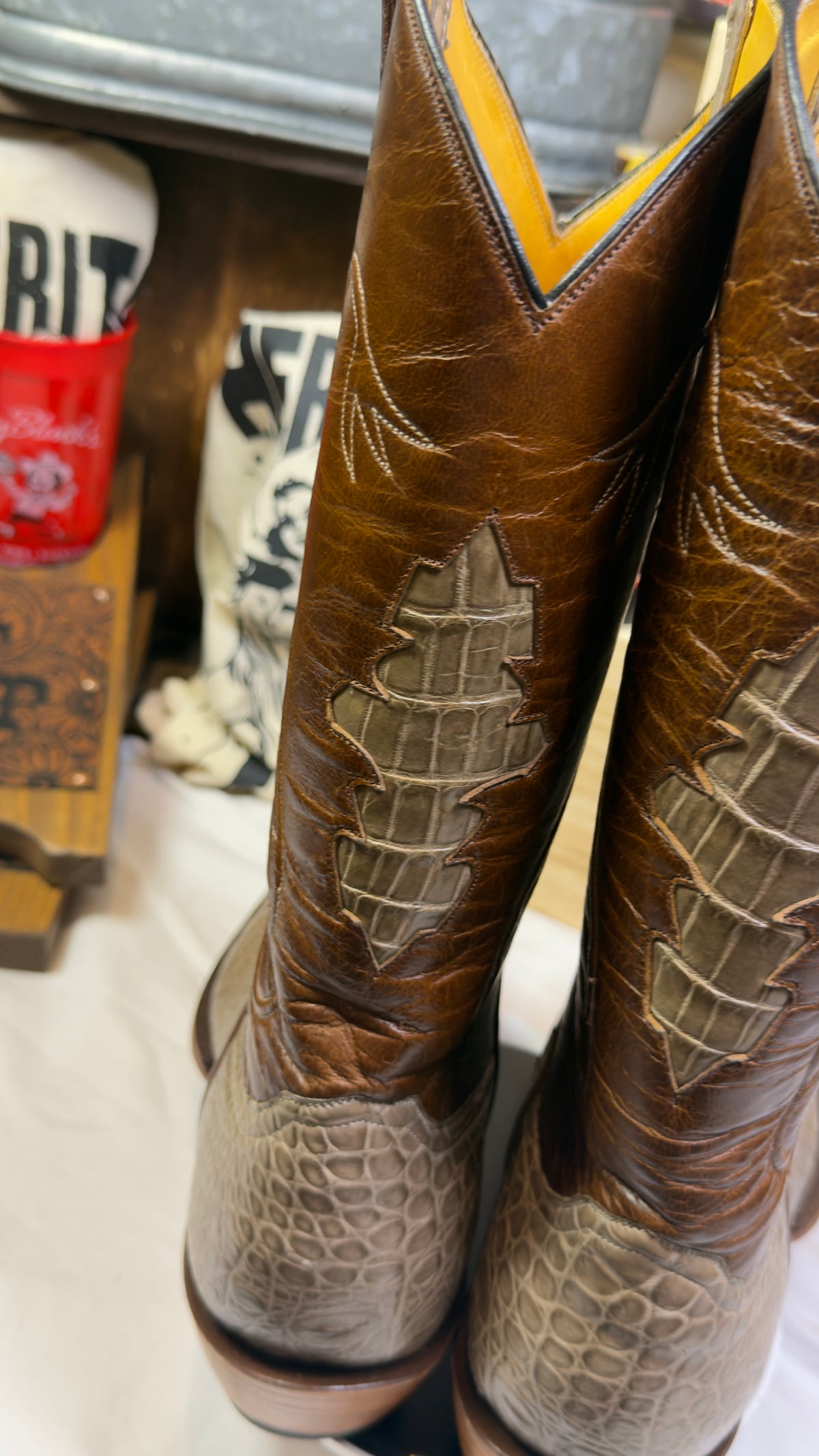 Men’s Genuine Alligator Cowboy Boots — Size 11.5 — Brand New