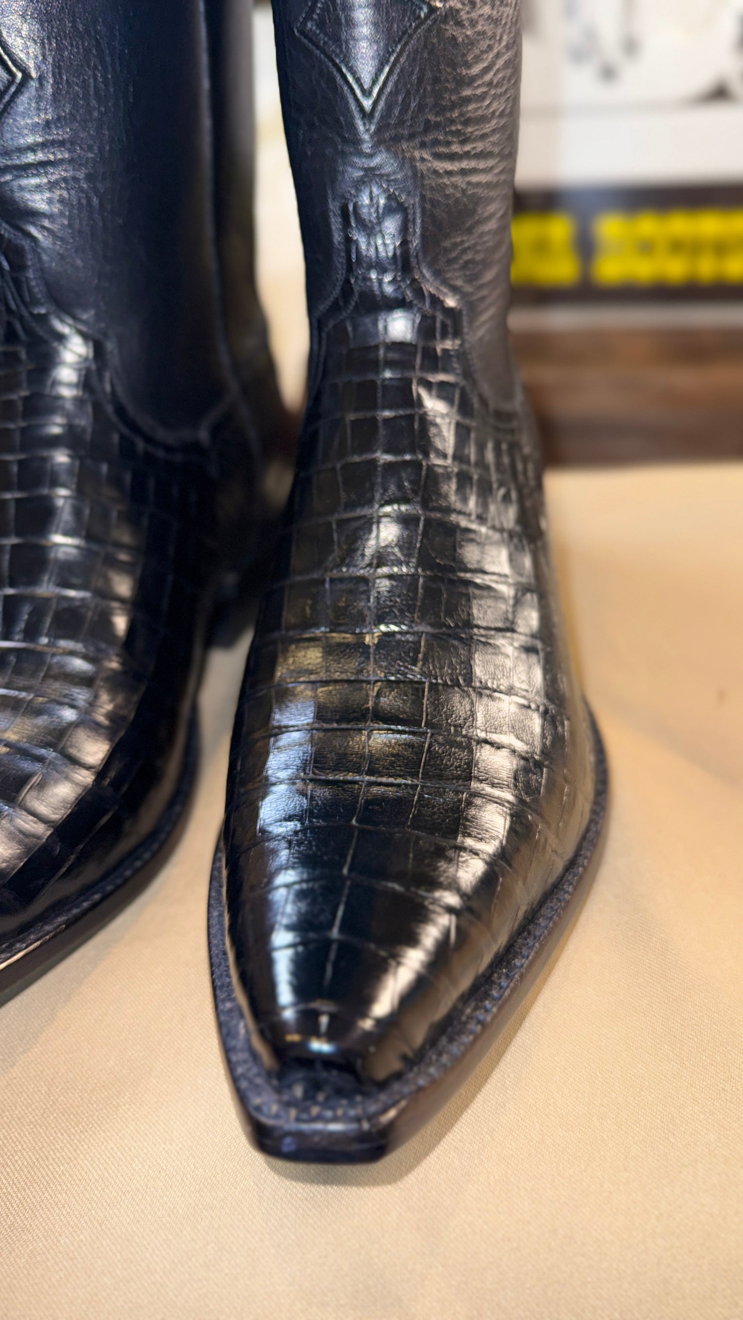 NEW-Handmade Custom Caiman Boots by Francisco Mendoza-11.5