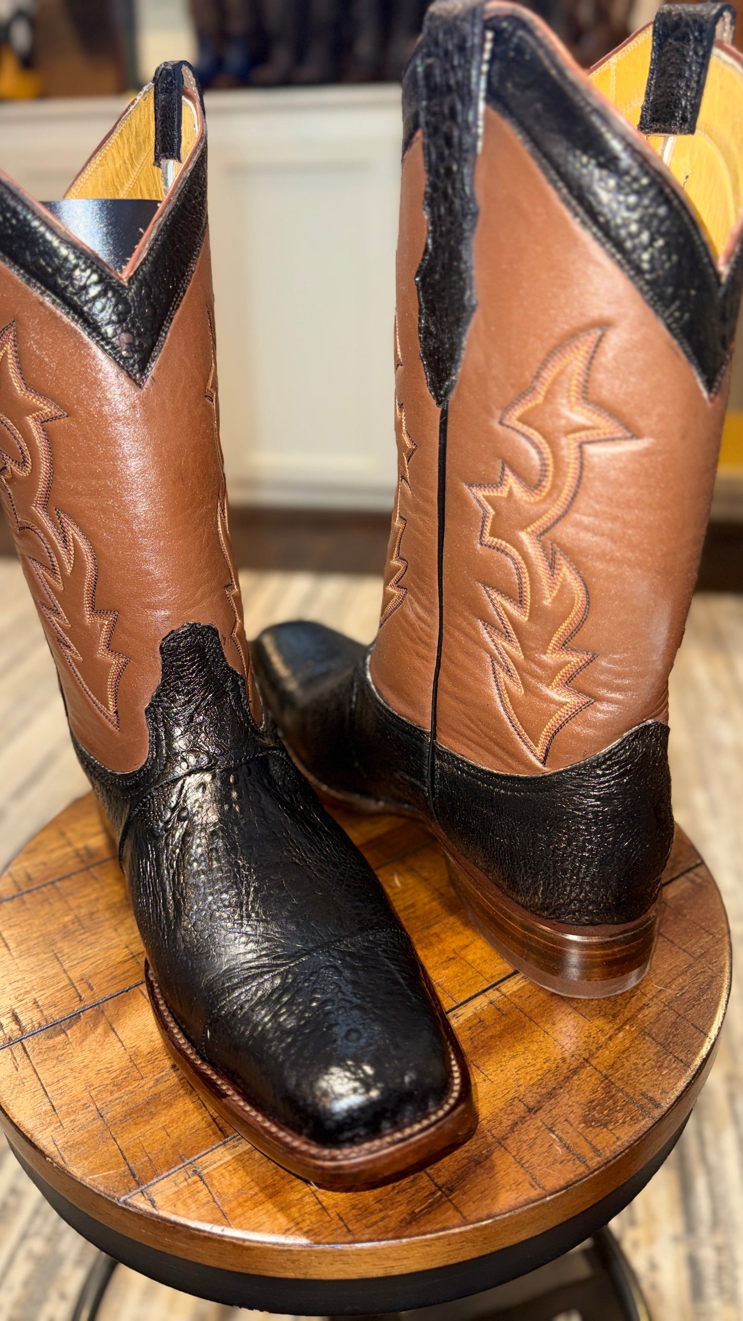 NEW-Handmade Bull Frog Boots-Black-12D