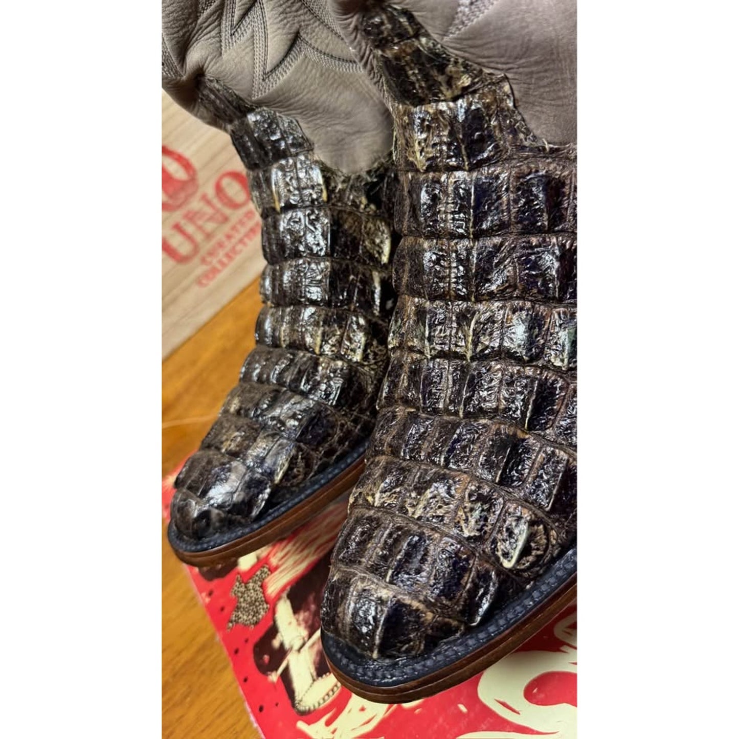 🐊 GENUINE NATURAL HORNBACK EXOTIC WESTERN BOOTS — SIZE 11.5D