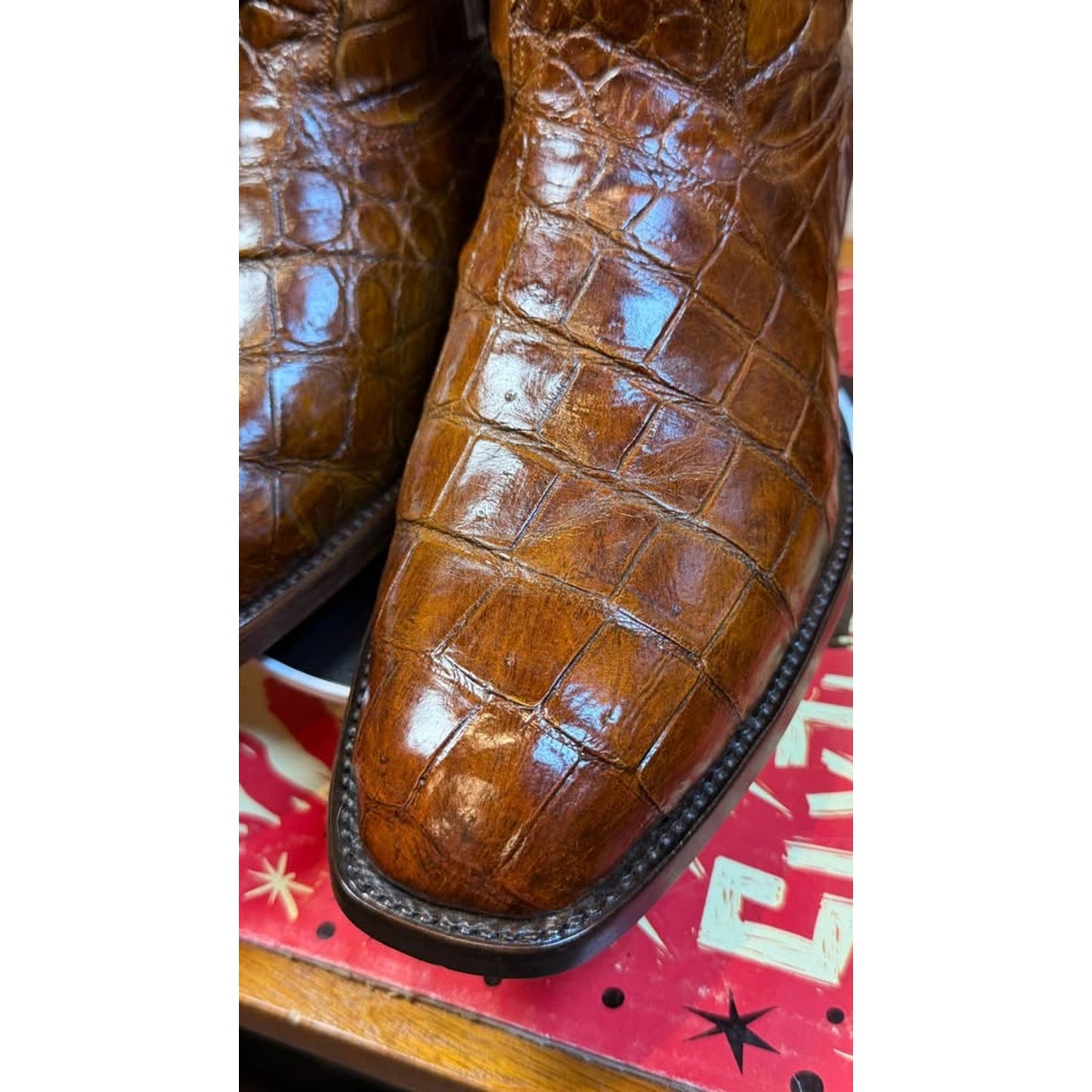 🐊 CUSTOM HANDMADE FULL ALLIGATOR WESTERN BOOTS — SIZE 10 / 10.5D