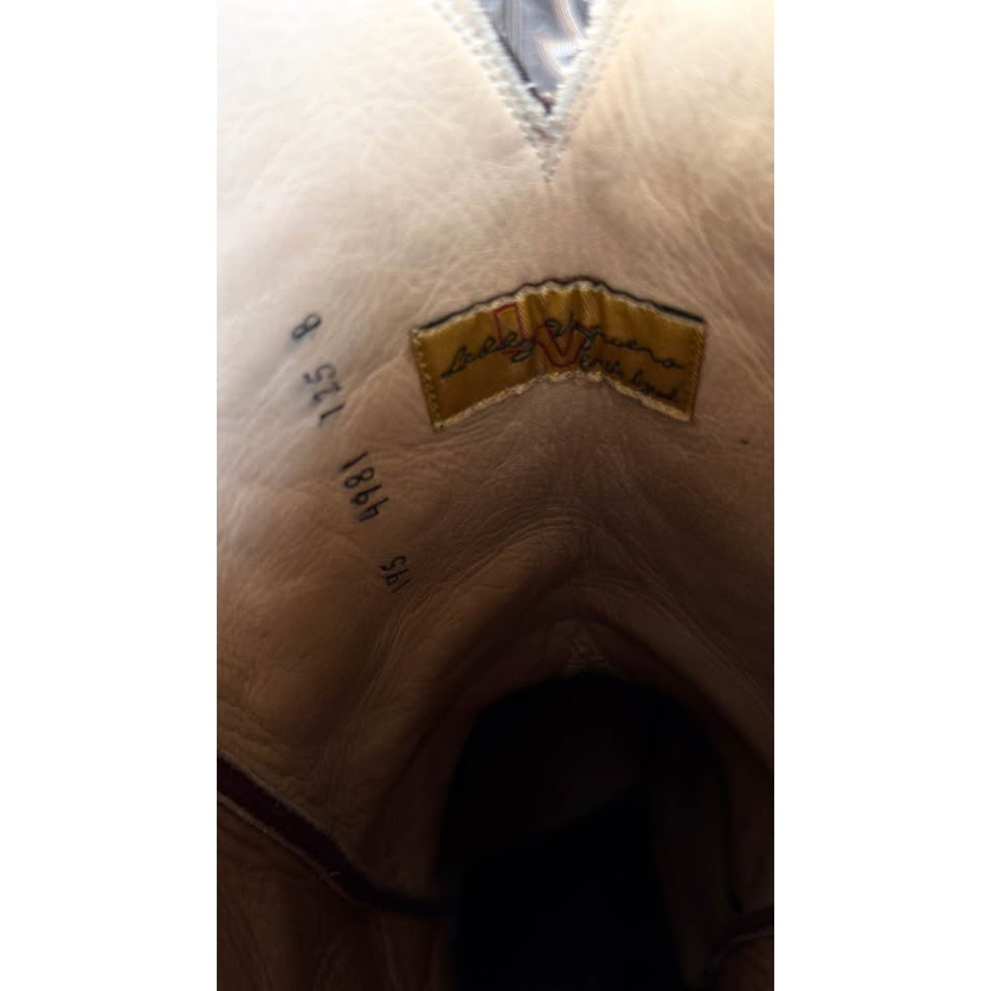 ML Leddy Vaquero Cowboy Boots -12