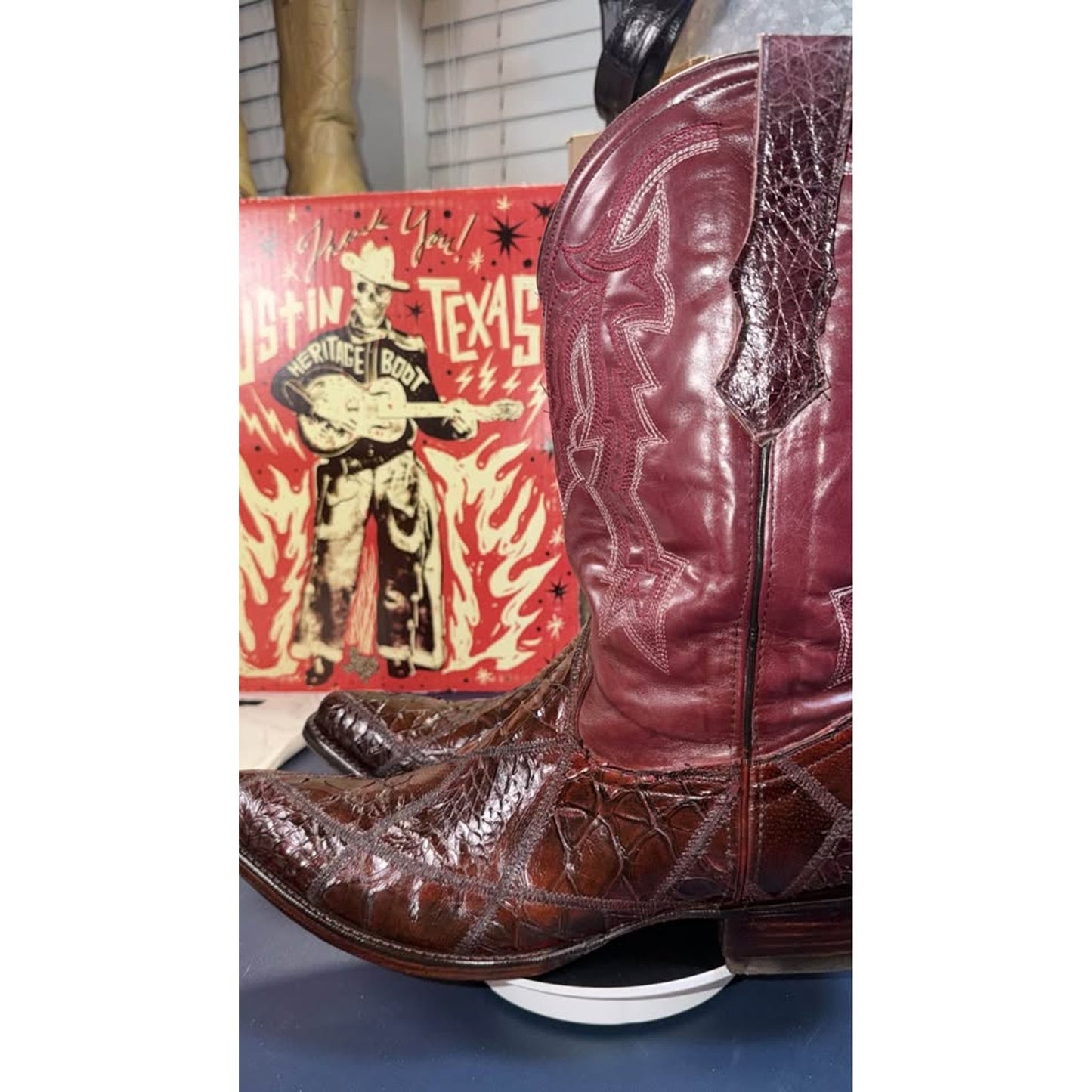 Anteater Boots – Size 12 🔥
| Rare & Discontinued Exotic
