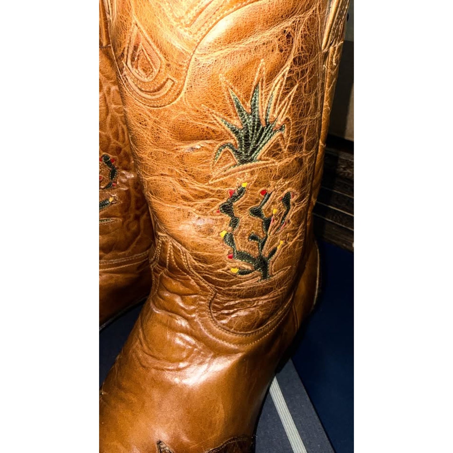 Old Gringo Handmade Boots - Inlay with Gator - 13D
