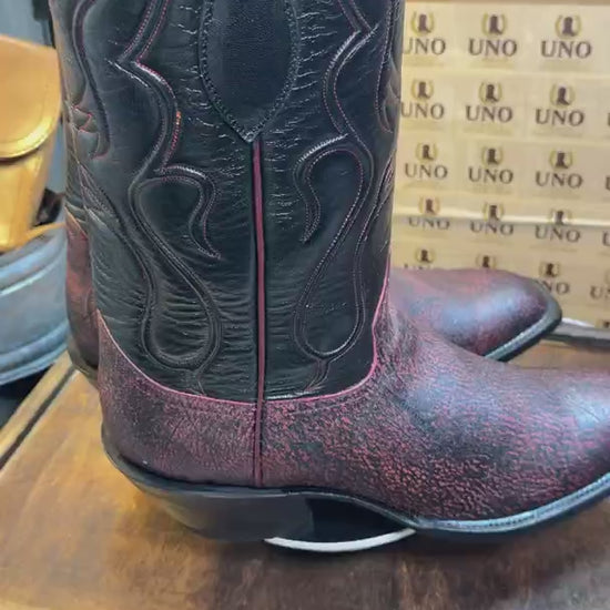 Exotic Giraffe Boots - Black Cherry - 11.5D - NEW - Video 1