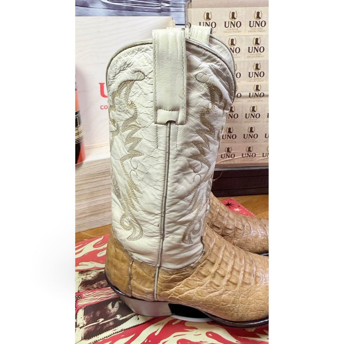 UNO Boots & Collectables honey amber caiman hornback western boots with cream leather shaft and gold embroidery