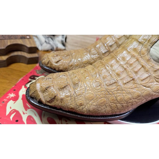 UNO Boots & Collectables honey amber caiman hornback western boots with detailed raised dorsal scute texture