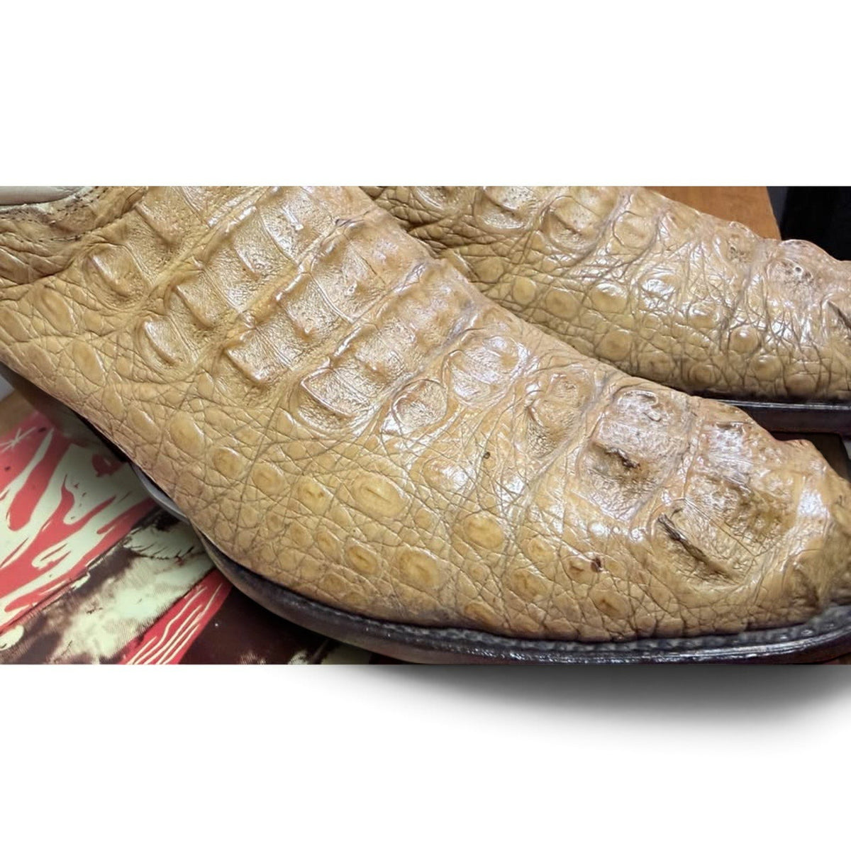UNO Boots & Collectables honey amber genuine caiman hornback western boots with raised dorsal scute texture